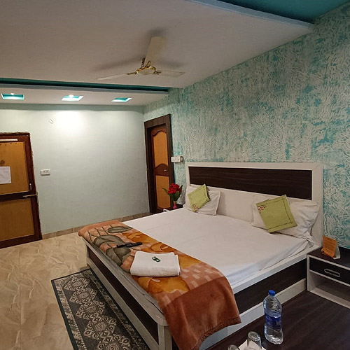 Pachmarhi hills home stay 